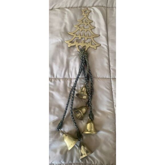 Midwest Of Cannon Falls Brass Tree With 5 Brass Bells On Green Braided Cord 24" - Picture 2 of 2